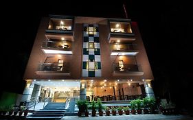 Abm Boutique Hotel - Near Kempegowda International Airport